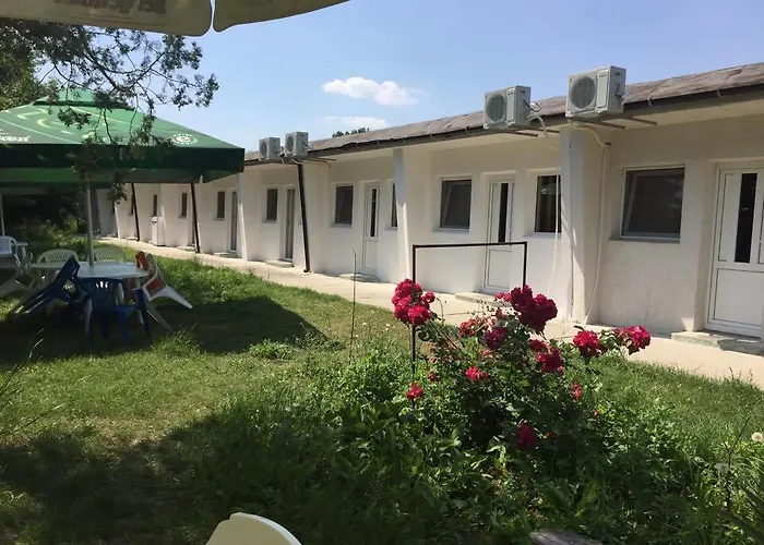 Bungalow Eforie Nord 艾福雷诺德